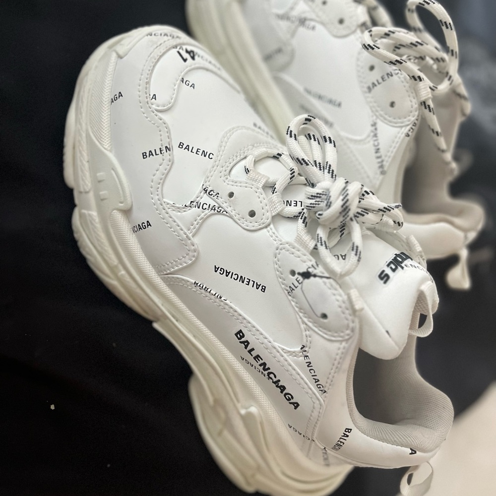 Balenciaga Triple S Sneaker